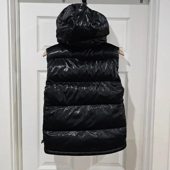 Aritzia the super puff™ vest - Picture 7 of 16